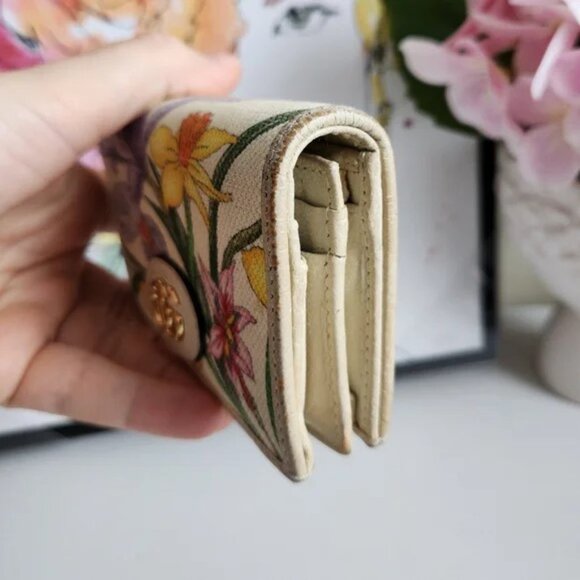 SOLD SOLD EUC GUCCI LIMITED EDITION GG Marmont Flora Canvas Card Case w/ dustbag - Picture 7 of 11